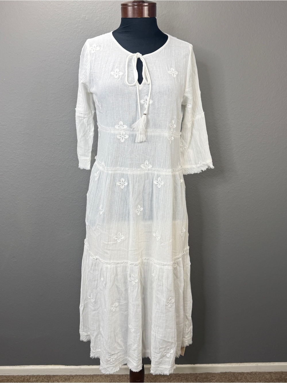 Aspiga NWT White Embroidered Floral Organic Cotton Dress Sz S Rush Sorority
